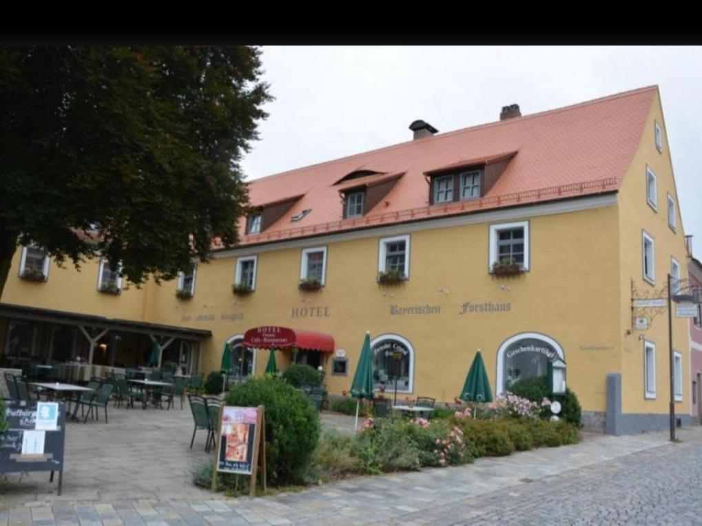 Hotel zum ehem. königl. Bayr. Forsthaus Waldsassen Exterior foto